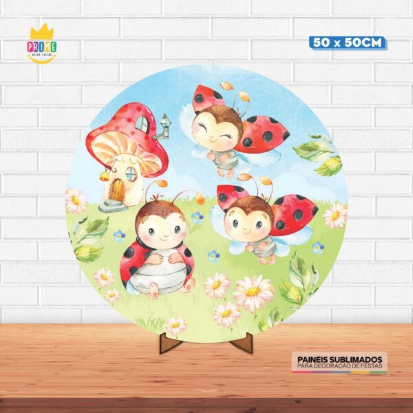 Painel Redondo 3D Joaninha Tecido 50cm X 50cm Com Suporte MDF