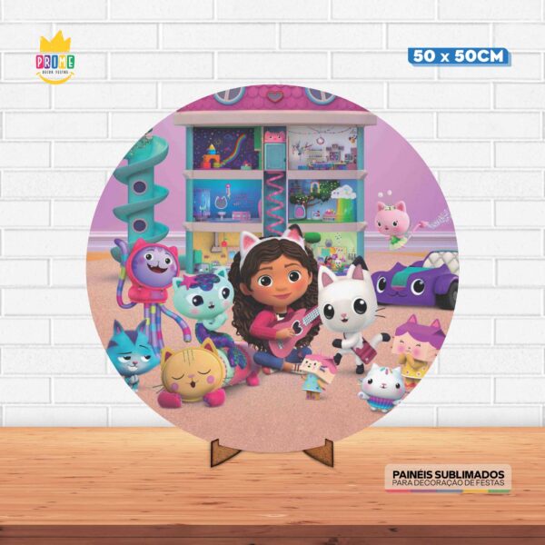 Painel Redondo 3D Casa Magica de Gabby  Tecido 50cm X 50cm Com Suporte MDF