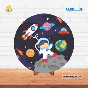 Painel Redondo 3D Astronauta Tecido 50cm X 50cm Com Suporte MDF