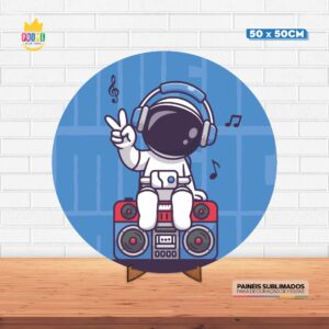 Painel Redondo 3D Astronauta Tecido 50cm X 50cm Com Suporte MDF