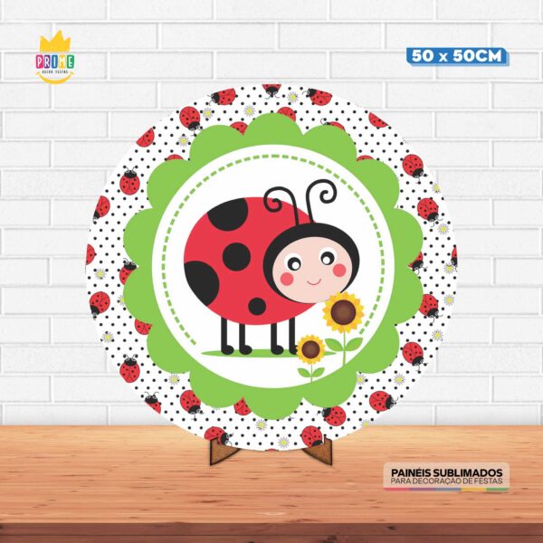 Painel Redondo 3D Joaninha Tecido 50cm X 50cm Com Suporte MDF