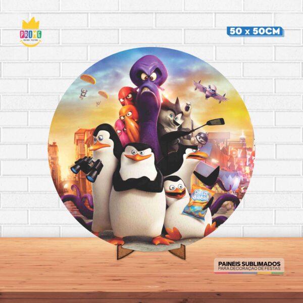 Painel Redondo 3D Pinguins de Madagascar Tecido 50cm X 50cm Com Suporte MDF